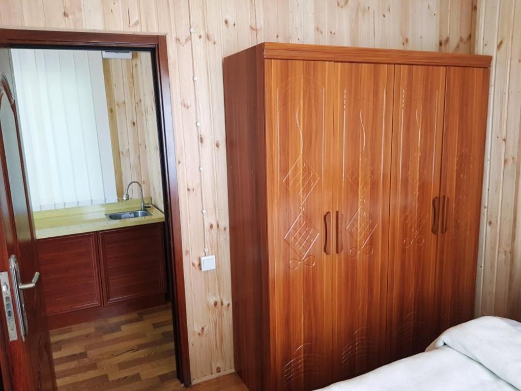 Park Hotel Kutaisi room 2
